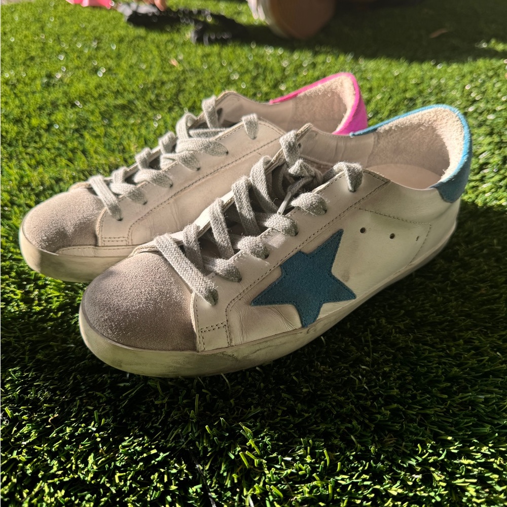 AUTHENTIC Women’s Golden Goose Sneakers